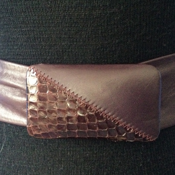 Vintage Emmanuel Leather Suede Belt Made in Canada Burgundy Adjustable Small/Med - Picture 5 of 13